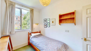 bed 2- click for photo gallery